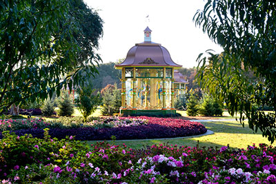 The Twelve Days of Christmas take center stage during the holidays at the Dallas Arboretum, where dramatically designed 25-foot-tall gazebos around the grounds are filled with life-size Victorian-flavored depictions of the scenes described in the traditional carol. The Arboretum is open every day except for Thanksgiving Day, Christmas Day and New Year’s Day. In addition, an outdoor lighting infrastructure allows for nighttime viewing on selected evenings. Find details and links in the Dallas section of the calendar below. Photos courtesy of the Dallas Arboretum.